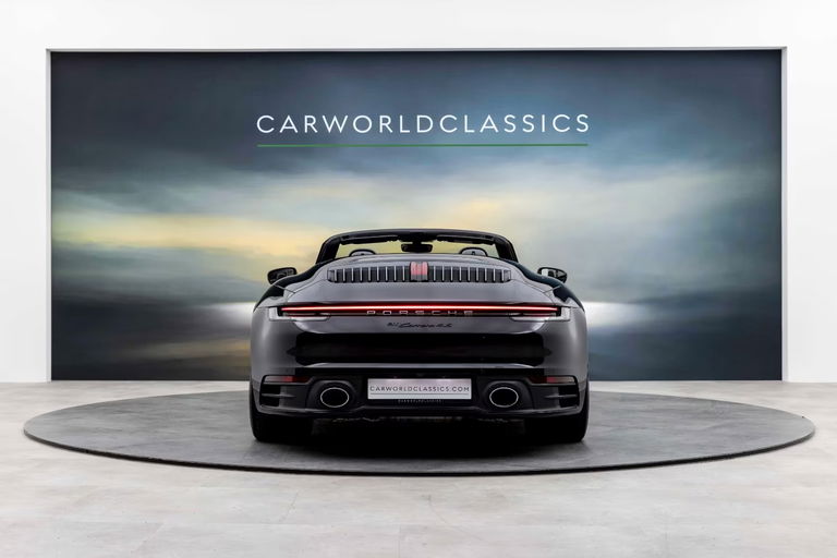 Porsche 992 Carrera 4S