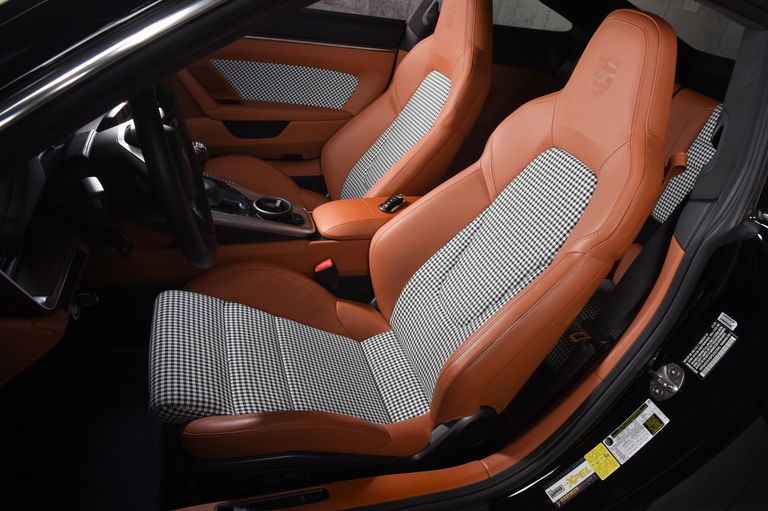 Porsche 992 Sport Classic