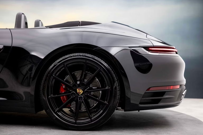 Porsche 992 Carrera 4S