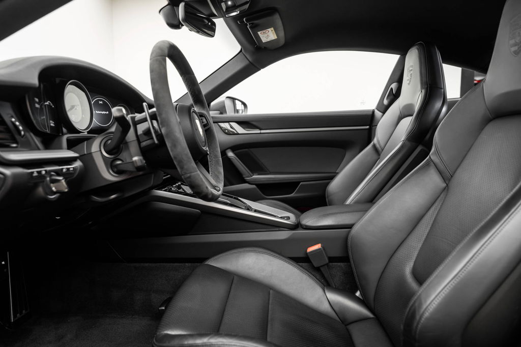 Porsche 992 Carrera S