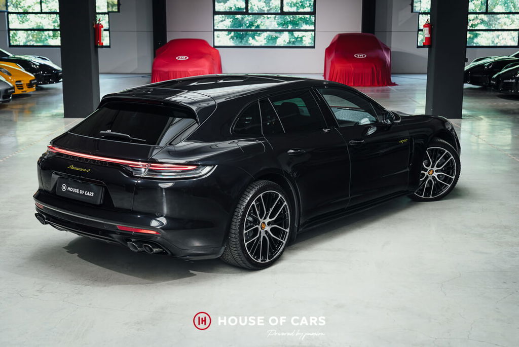 Porsche Panamera 4 E-Hybrid