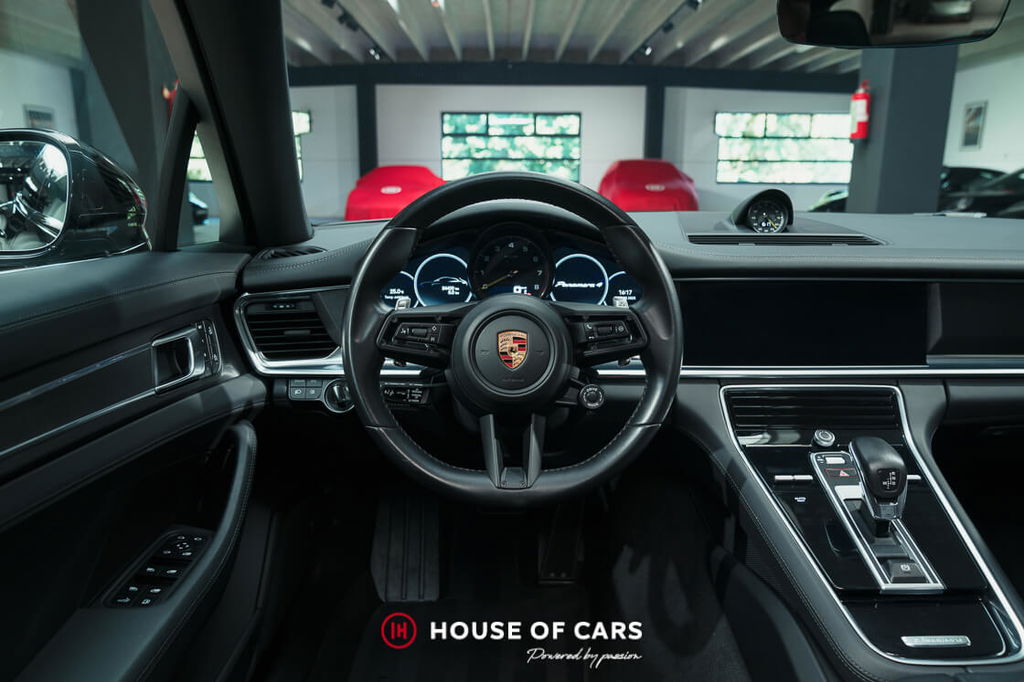 Porsche Panamera 4 E-Hybrid