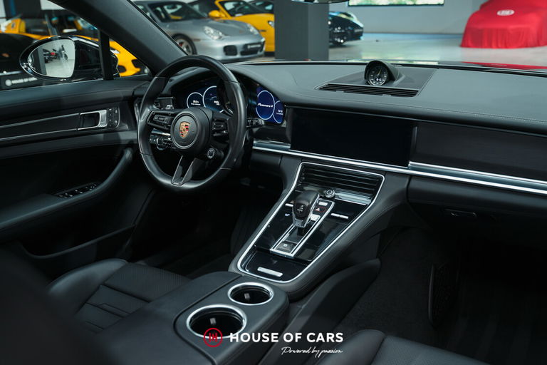 Porsche Panamera 4 E-Hybrid