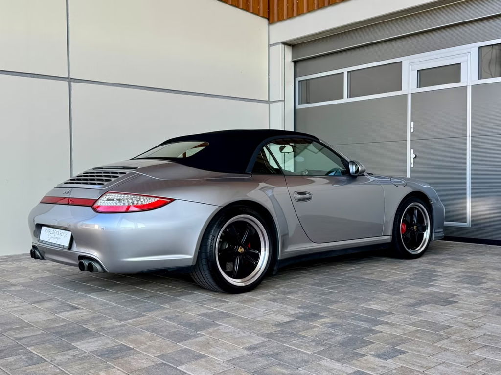 Porsche 997.2 Carrera 4S