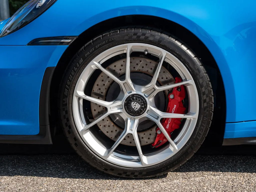 Porsche 992 GT3 Touring