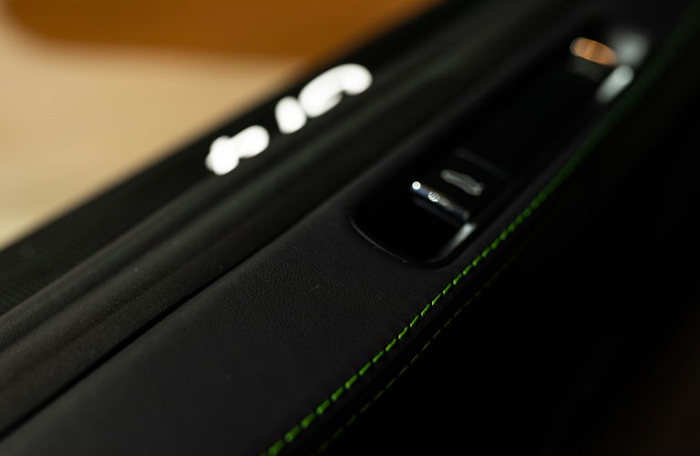 Porsche 718 Cayman GT4