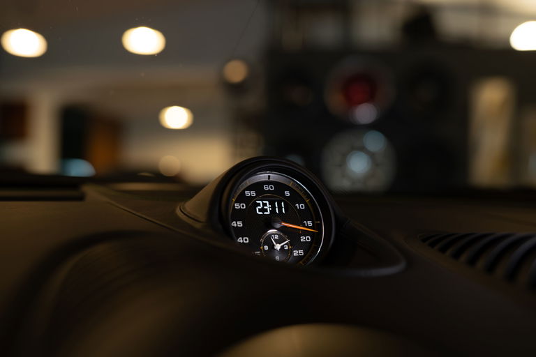 Porsche 718 Cayman GT4