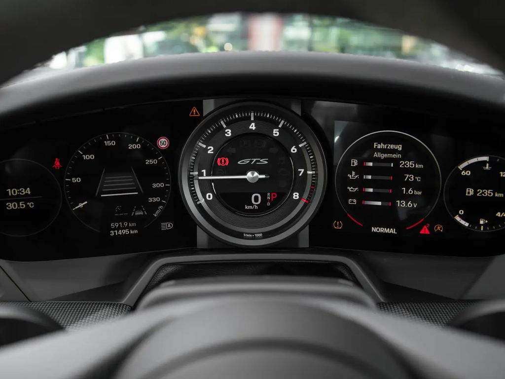 Porsche 992 Carrera GTS