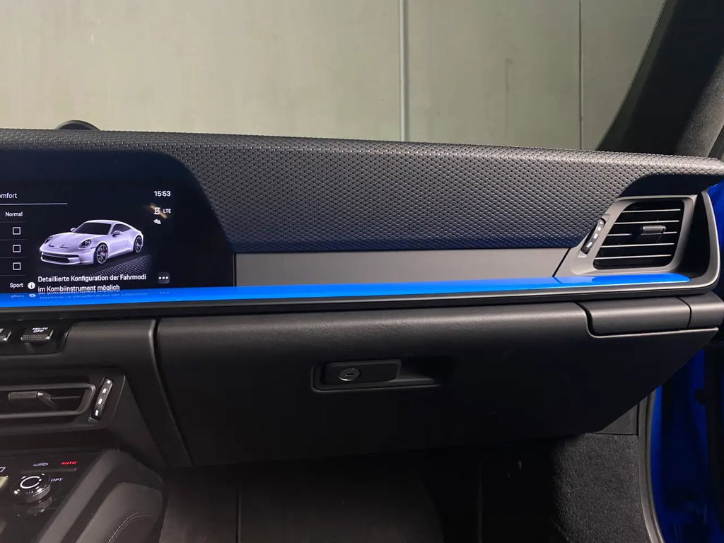 Porsche 992 GT3 Touring