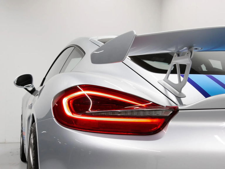 Porsche 981 Cayman GT4