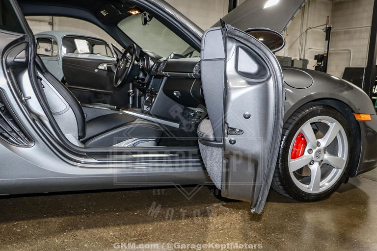 Porsche 987 Cayman S