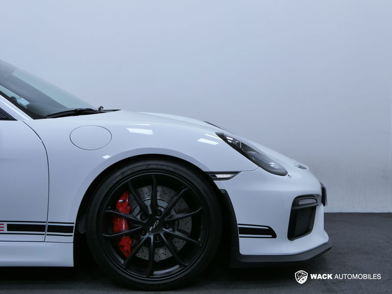 Porsche 981 Cayman GT4