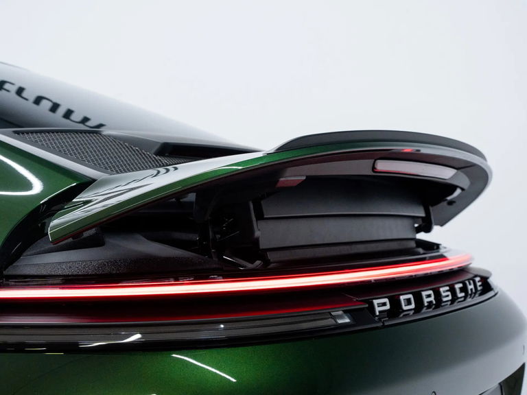 Porsche 992.2 GT3 Touring