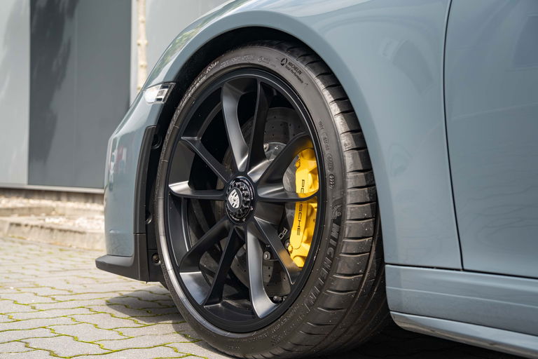 Porsche 991.2 GT3 Touring