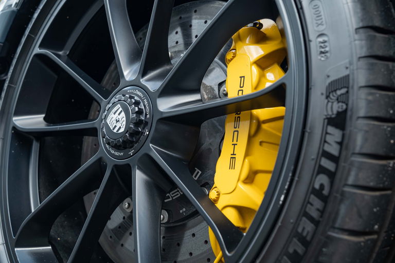 Porsche 991.2 GT3 Touring