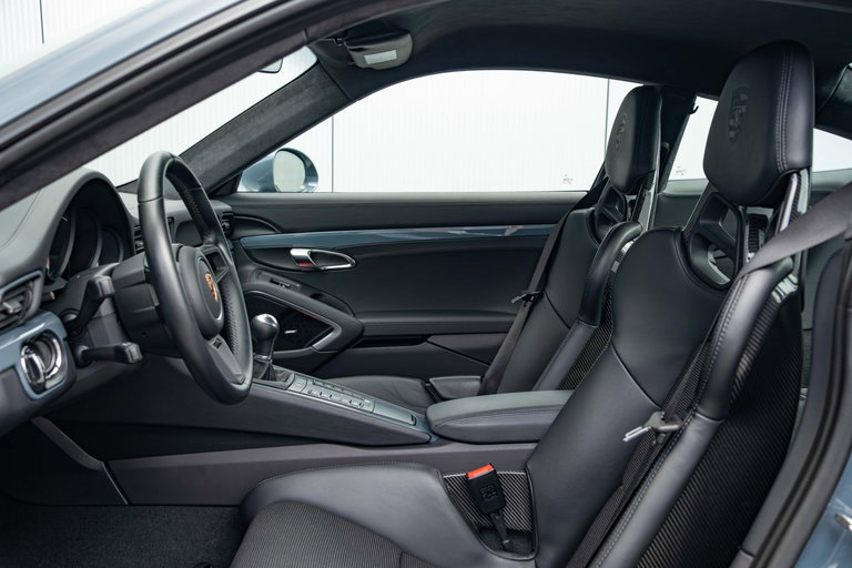 Porsche 991.2 GT3 Touring