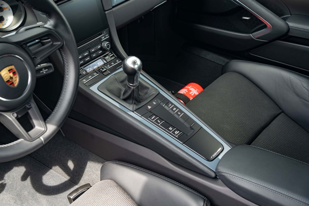 Porsche 991.2 GT3 Touring