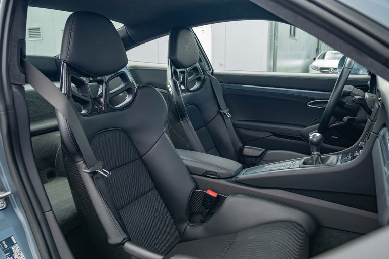 Porsche 991.2 GT3 Touring