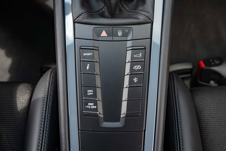 Porsche 991.2 GT3 Touring