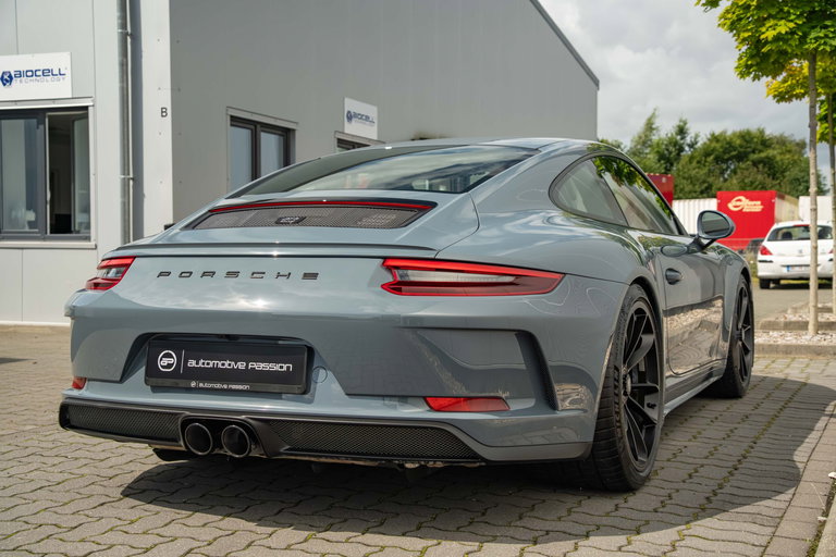 Porsche 991.2 GT3 Touring