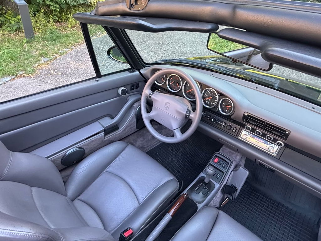 Porsche 993 Carrera