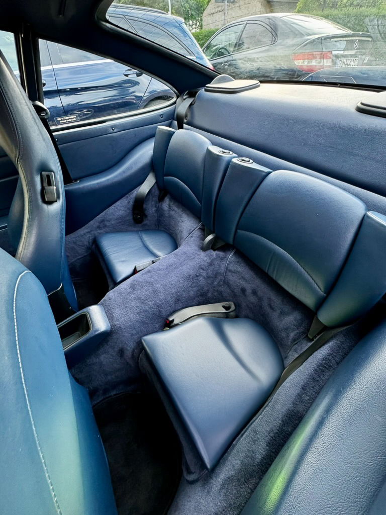 Porsche 993 Carrera 4