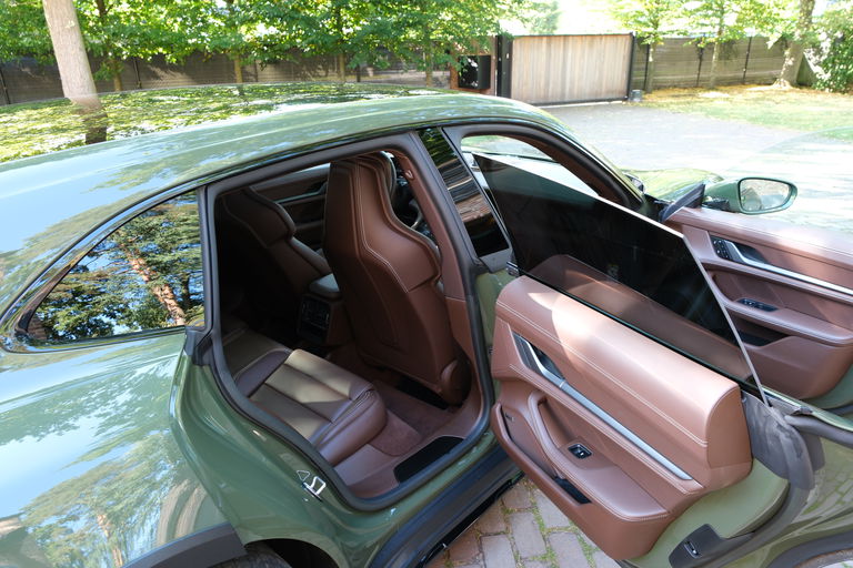 Porsche Taycan 4S Cross Turismo