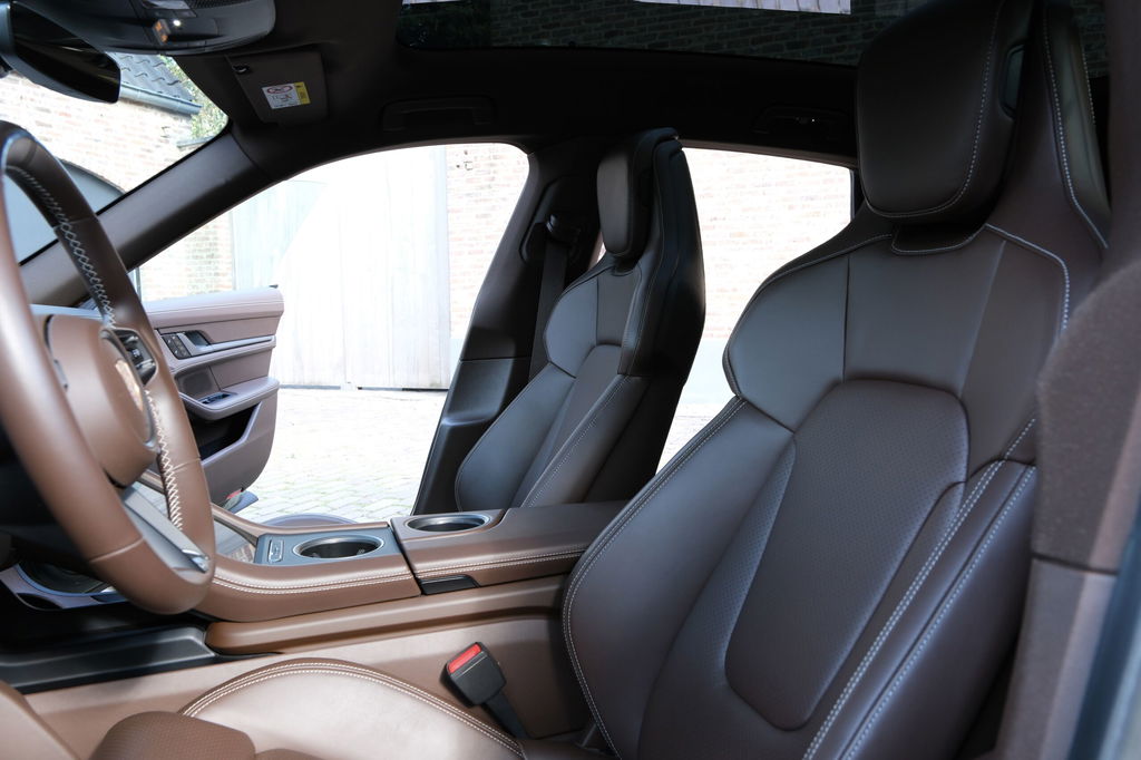 Porsche Taycan 4S Cross Turismo