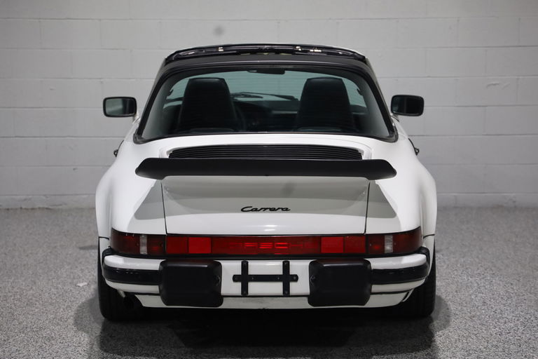 Porsche 911 Carrera 3.2 (US)