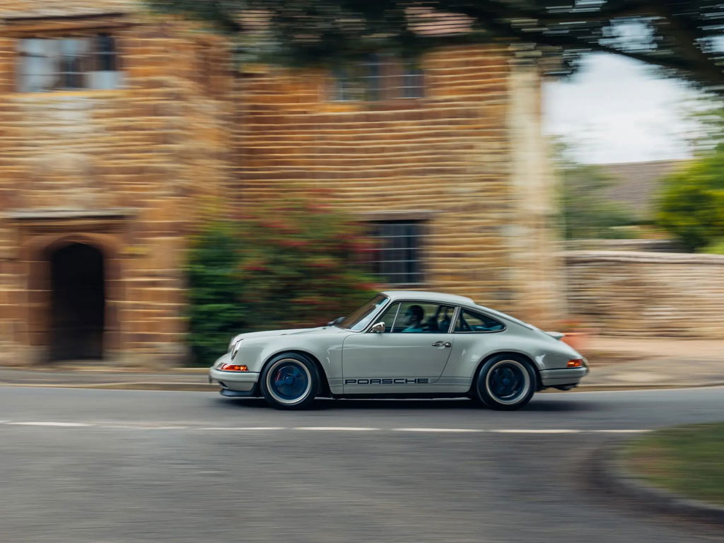 Porsche 911 Reimagined by Singer