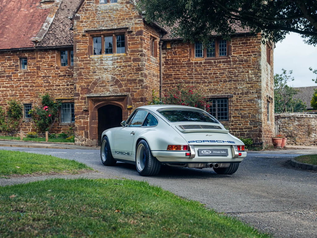 Porsche 911 Reimagined by Singer