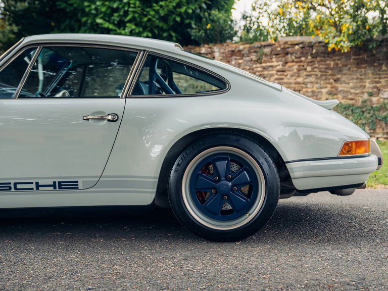 Porsche 911 Reimagined by Singer