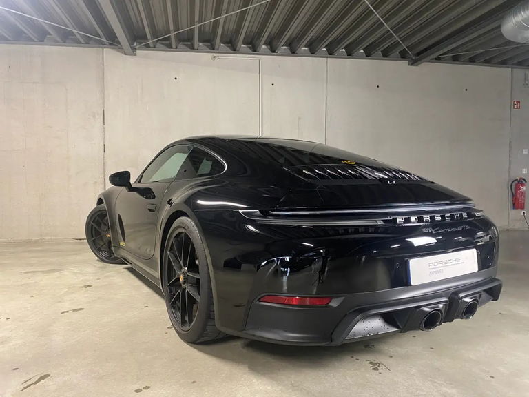 Porsche 992.2 Carrera GTS