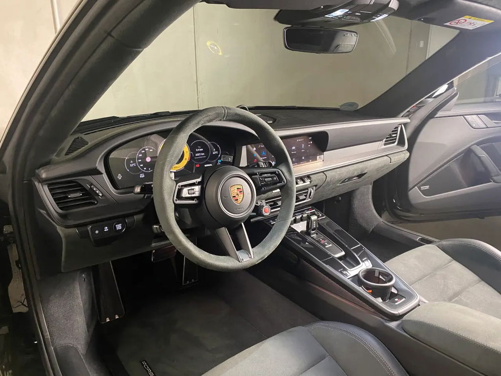 Porsche 992.2 Carrera GTS