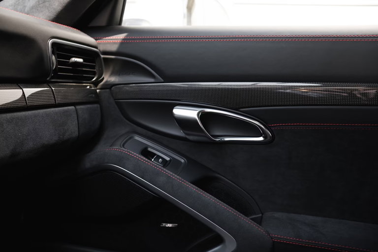 Porsche 991 Carrera GTS