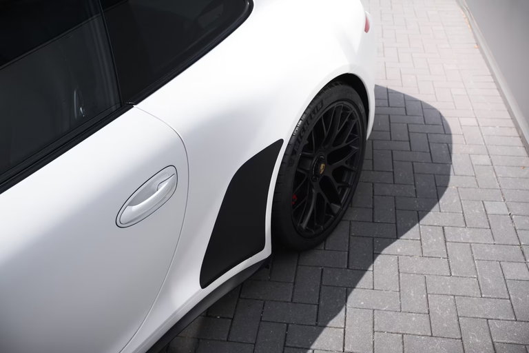 Porsche 991 Carrera GTS