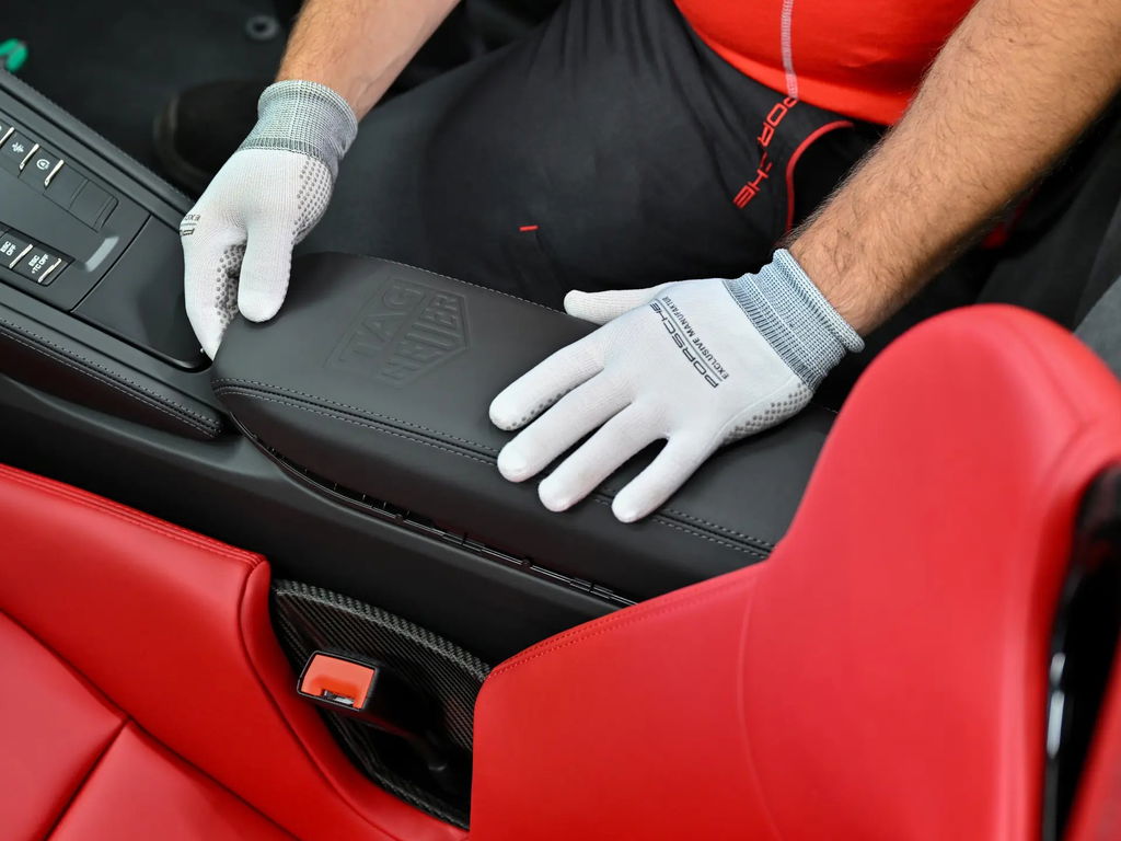 Porsche 718 Spyder RS