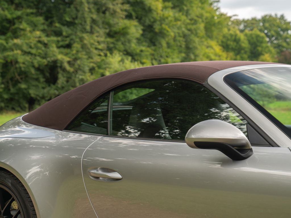 Porsche 991.2 Carrera GTS