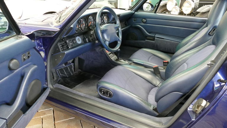 Porsche 993 Carrera