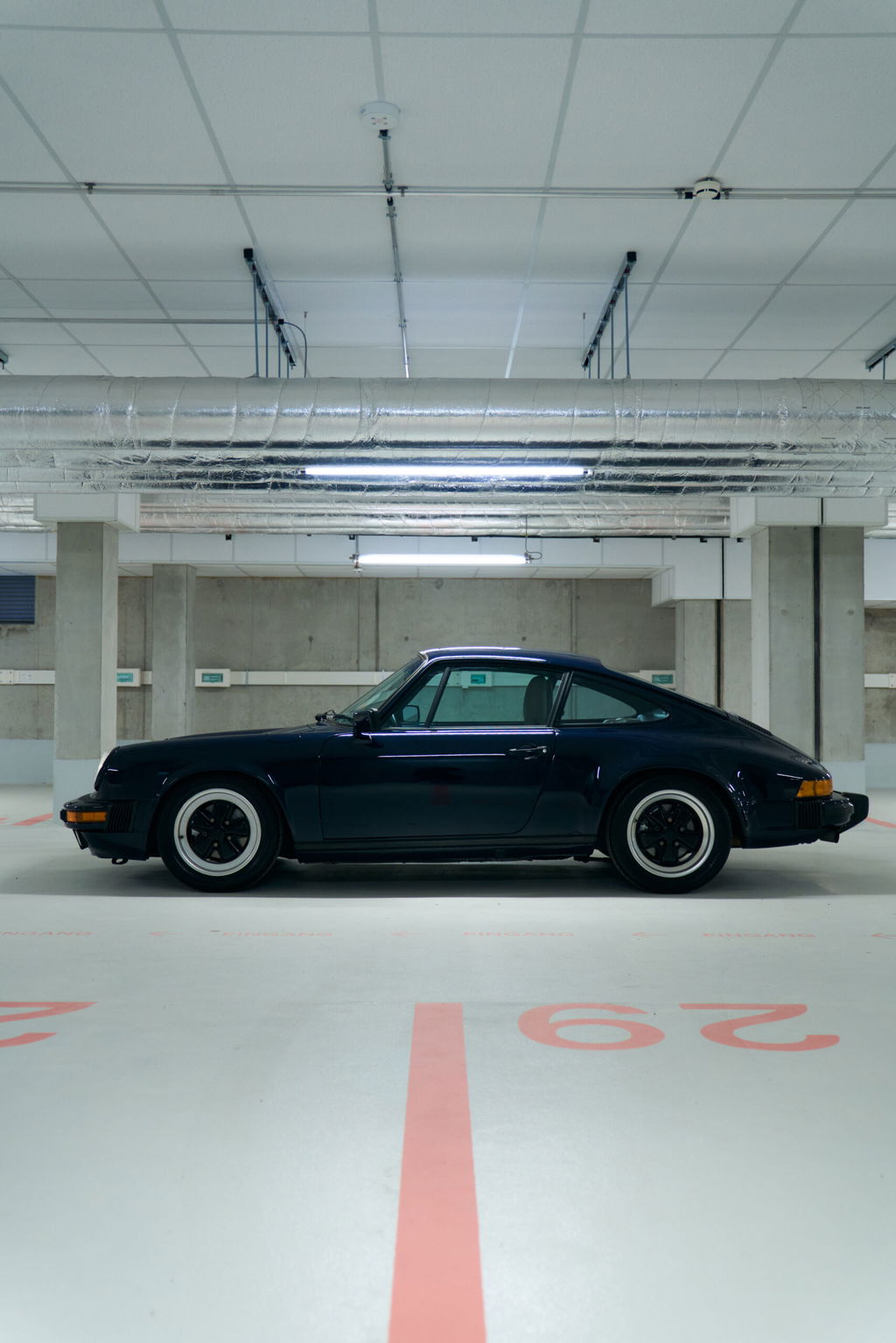 Porsche 911 Carrera 3.2 (US)