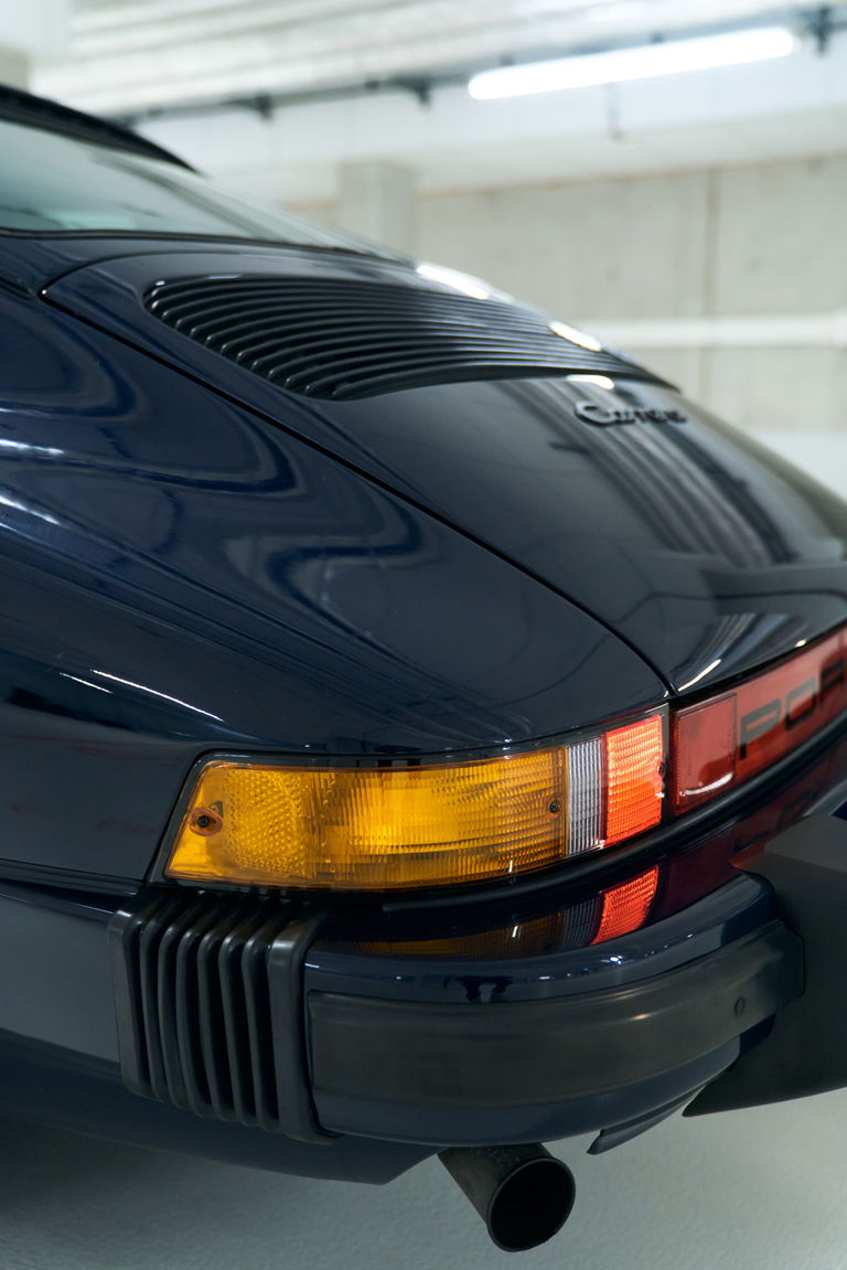 Porsche 911 Carrera 3.2 (US)