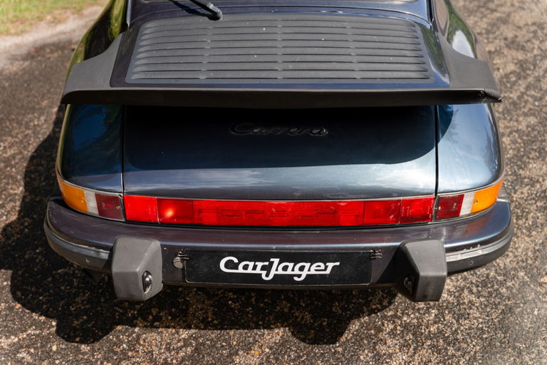 Porsche 911 Carrera 3.2