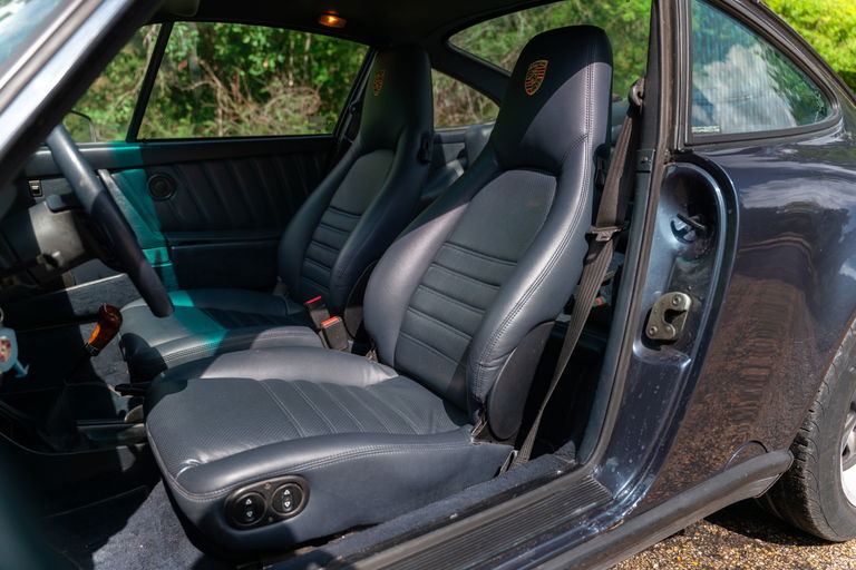 Porsche 911 Carrera 3.2