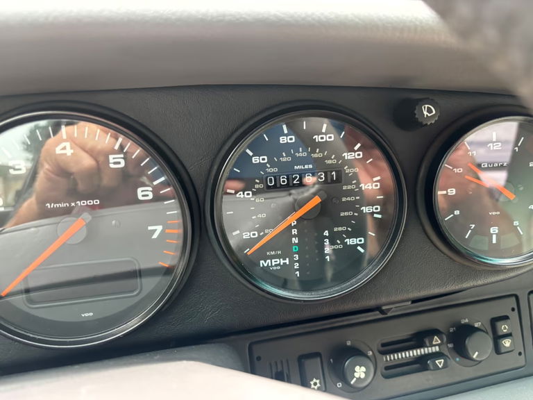 Porsche 964 Carrera 2