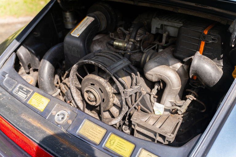 Porsche 911 Carrera 3.2