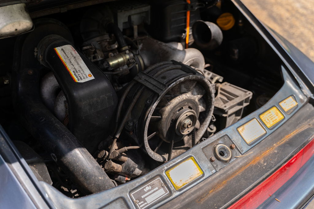 Porsche 911 Carrera 3.2