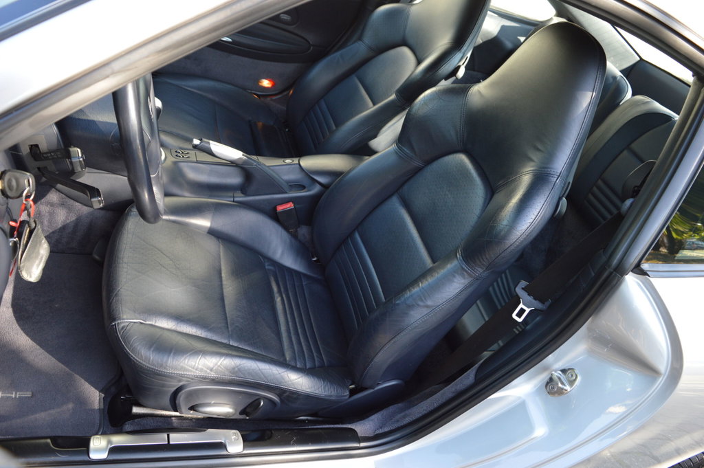 Porsche 996 Carrera 4