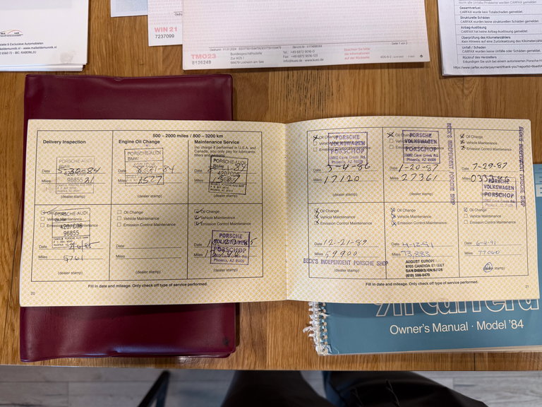 Porsche 911 Carrera 3.2 (US)