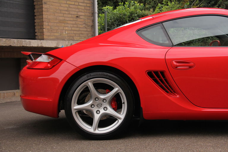 Porsche 987 Cayman S