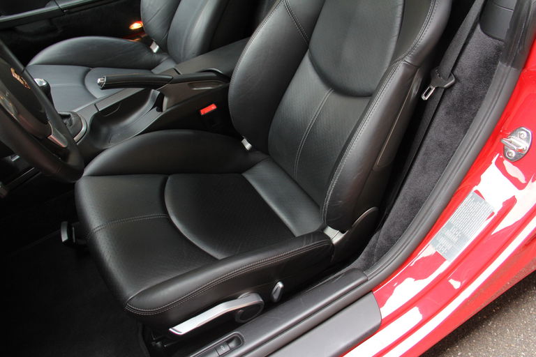 Porsche 987 Cayman S